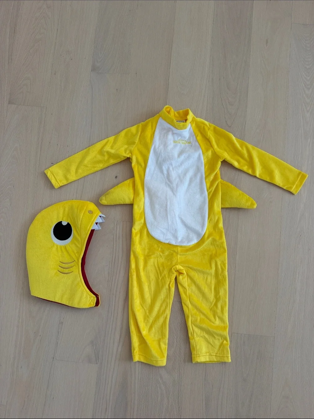 Pinkfong Baby Shark Costume - Soft One-Piece Outfit Size 2T Halloween 🎃